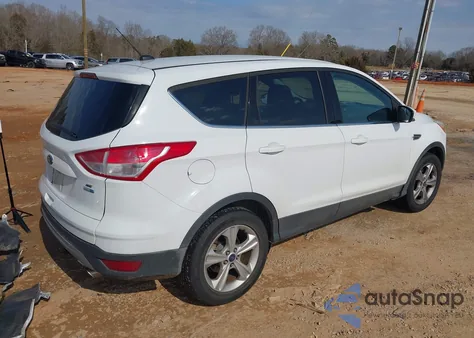 2015 Ford Escape Se z USA, uszkodzony, nr VIN 1FMCU9GX7FUB34820